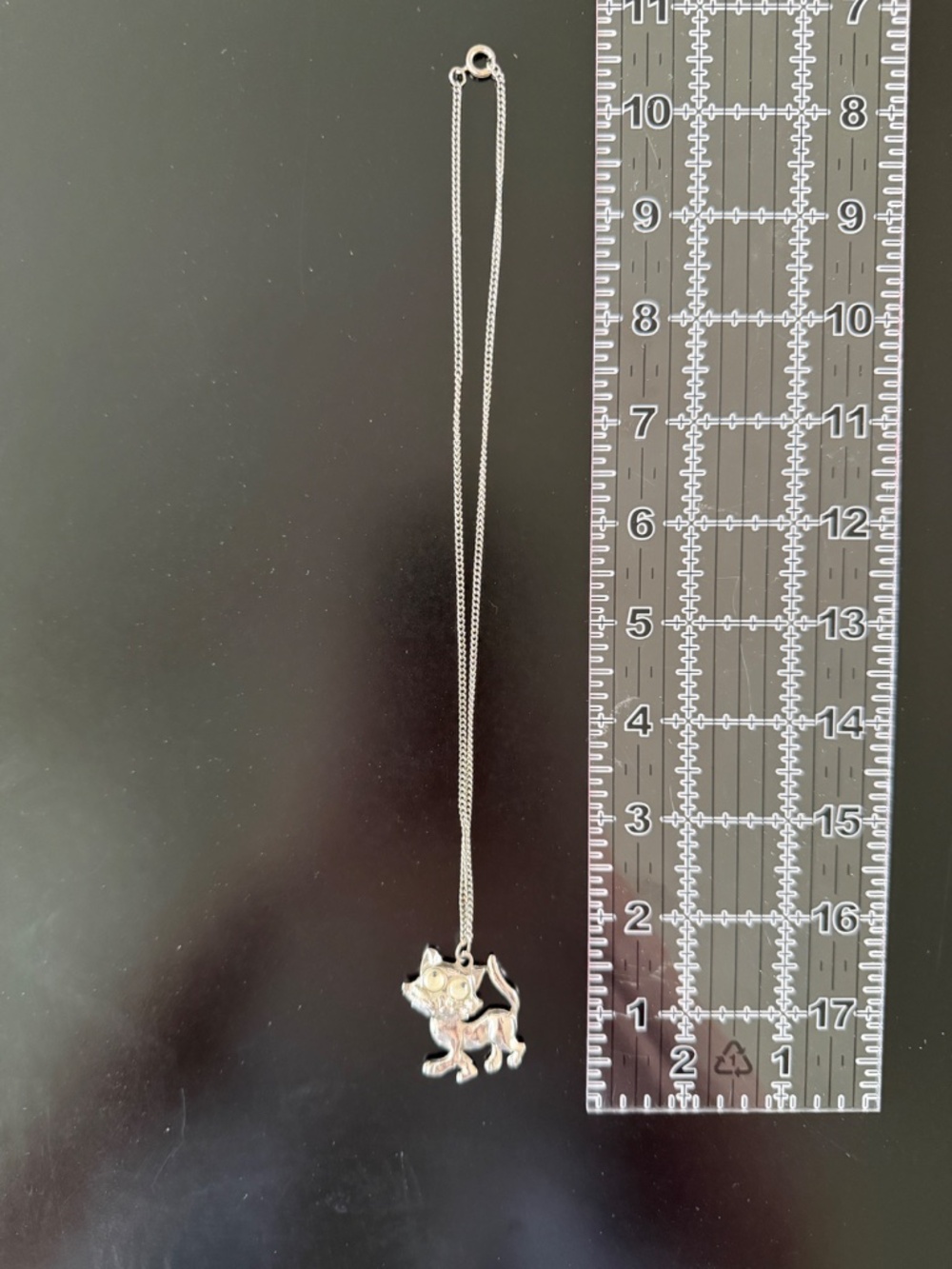 Vintage Silver Tone Googly Eyed Cat Pendant Necklace 10" - Picture 2 of 4